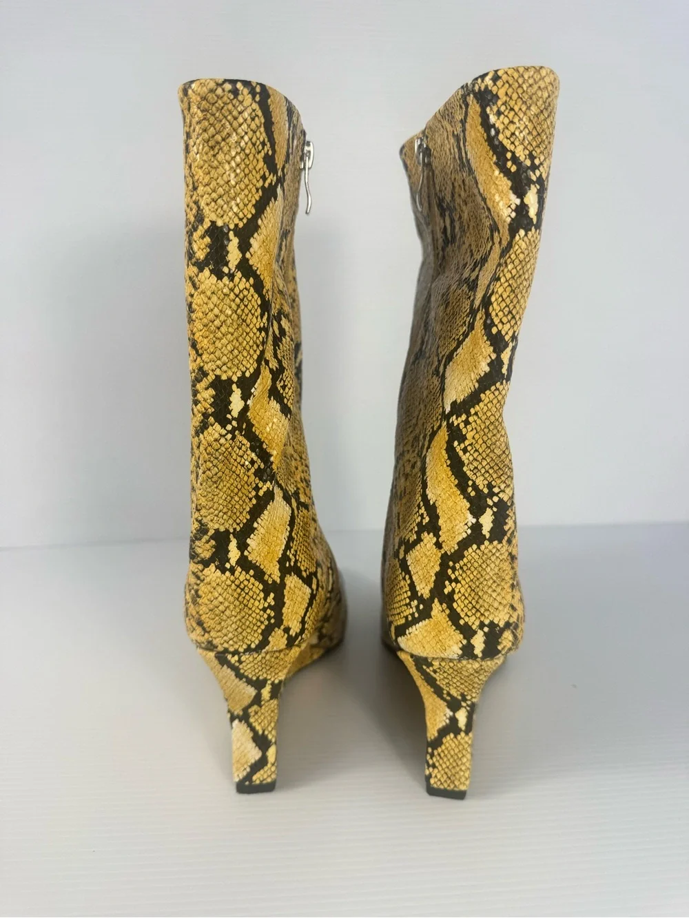 Azalea Wang VINCI Yellow Snake Print Mid-Calf Wedge Boots NIB - Picture 4 of 6